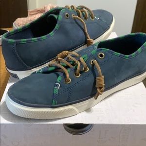 Navy/Green Sperry size 7.5 Women